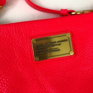 Marc Jacobs neon coral bag
